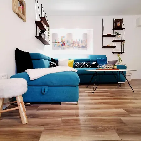 Colors Apartment *