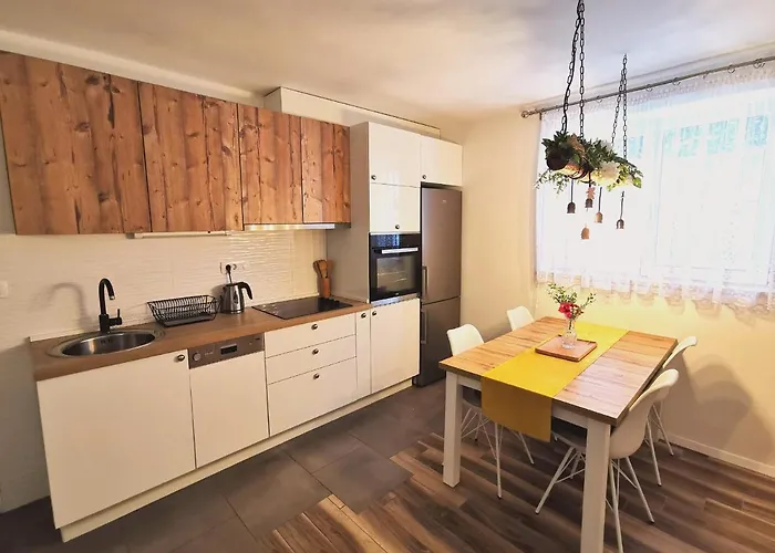 Colors شقة سبليت